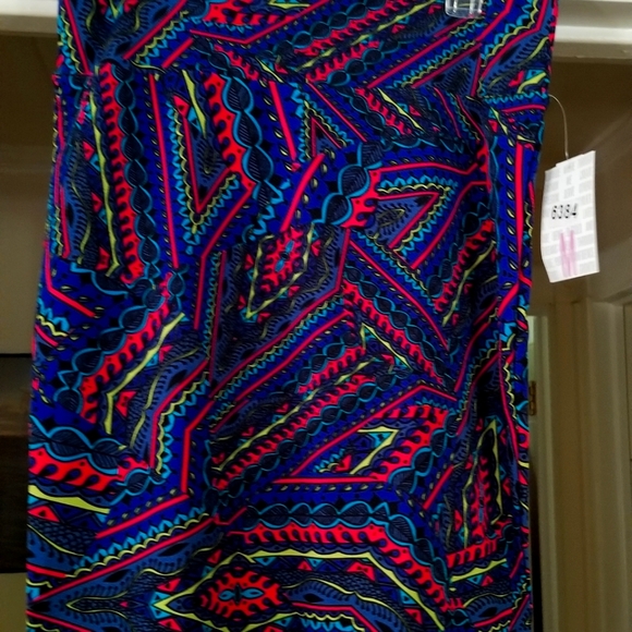 LuLaRoe Dresses & Skirts - LuLaRoe Cassie Skirt